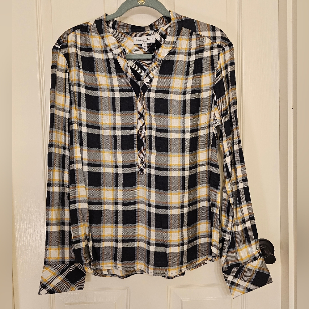 NWT Micheal Stars Plaid Blouse- Medium
